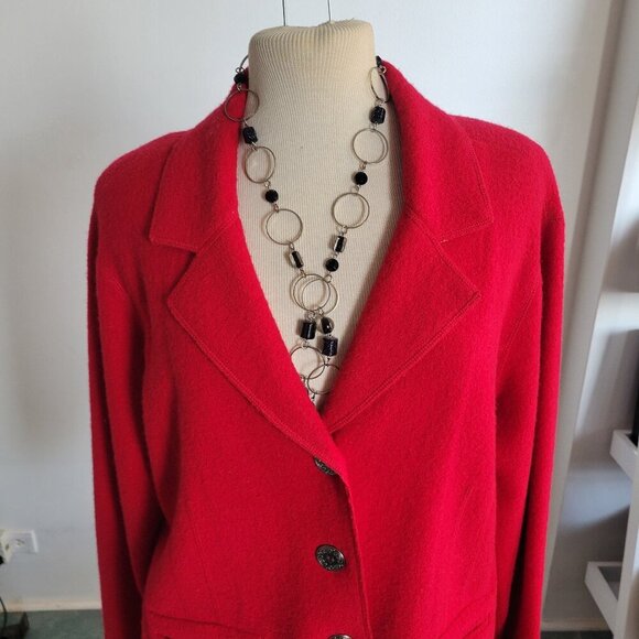 Chico's Boucle Knit Blazer Red 100% Wool Artsy Buttons Jacket (Size: 2) - Picture 2 of 16